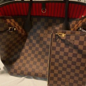 Lv purse